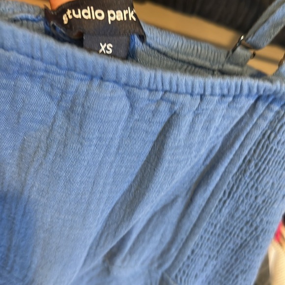 Studio Park blue gauzy adjustable strap smocked bodice midi dress size XS - Picture 2 of 3